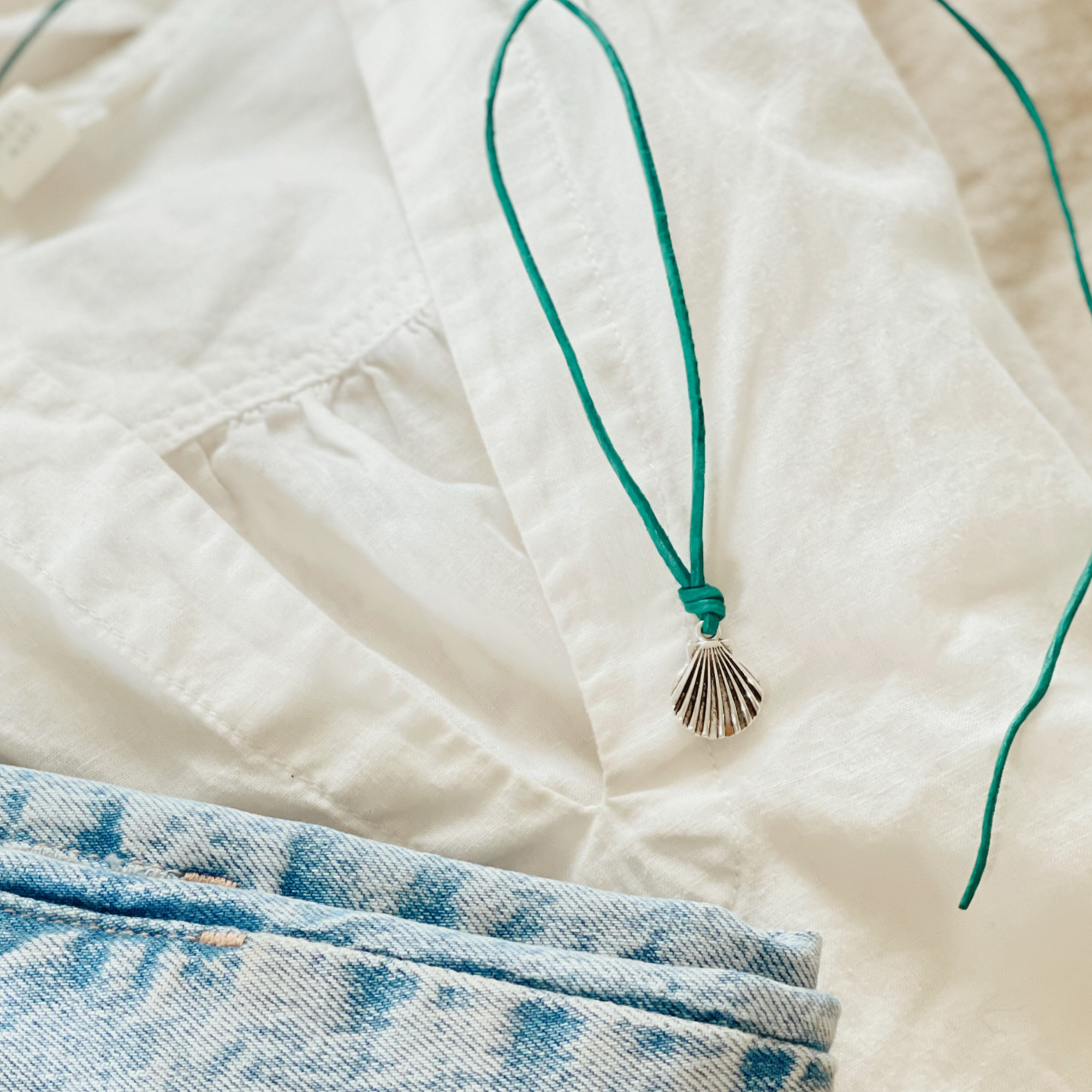 CUERITO COLLAR SALTY